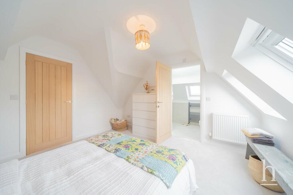 Additional image 41 of Gayton Parkway, Gayton, CH60