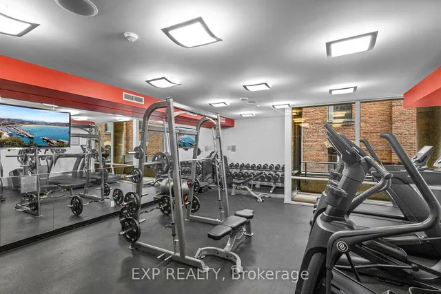 Additional image 31 of 478 King St Unit 611