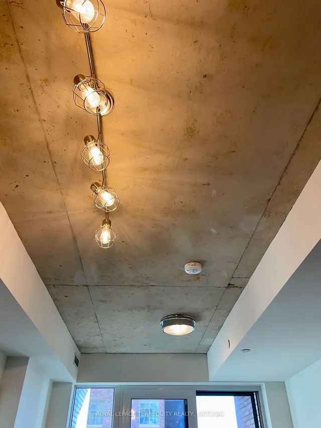 Additional image 8 of 1808 St. Clair Ave Unit 213