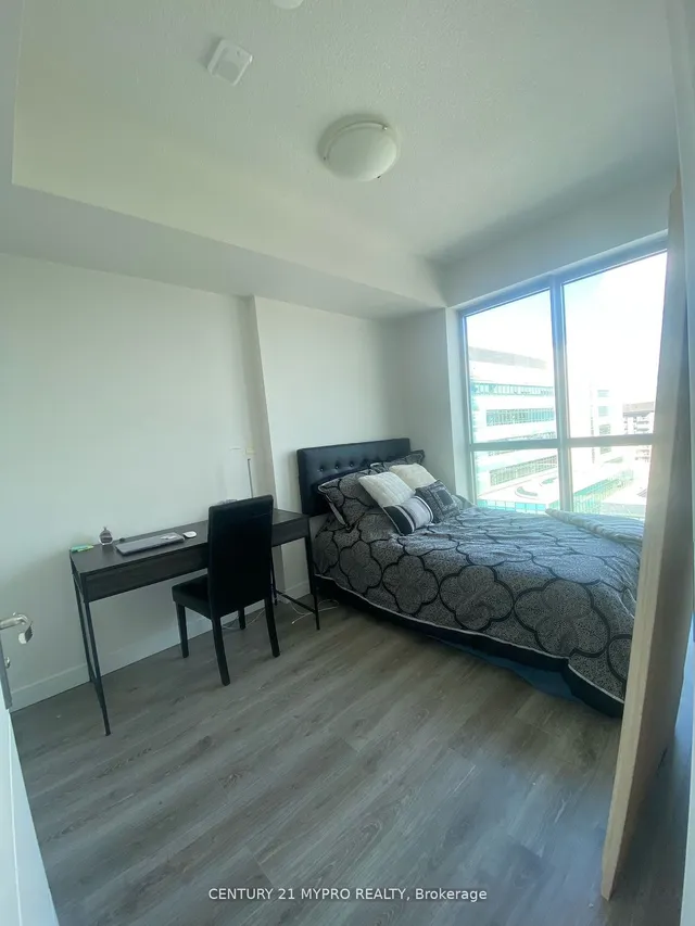 Additional image 10 of 60 Frederick St Unit 901