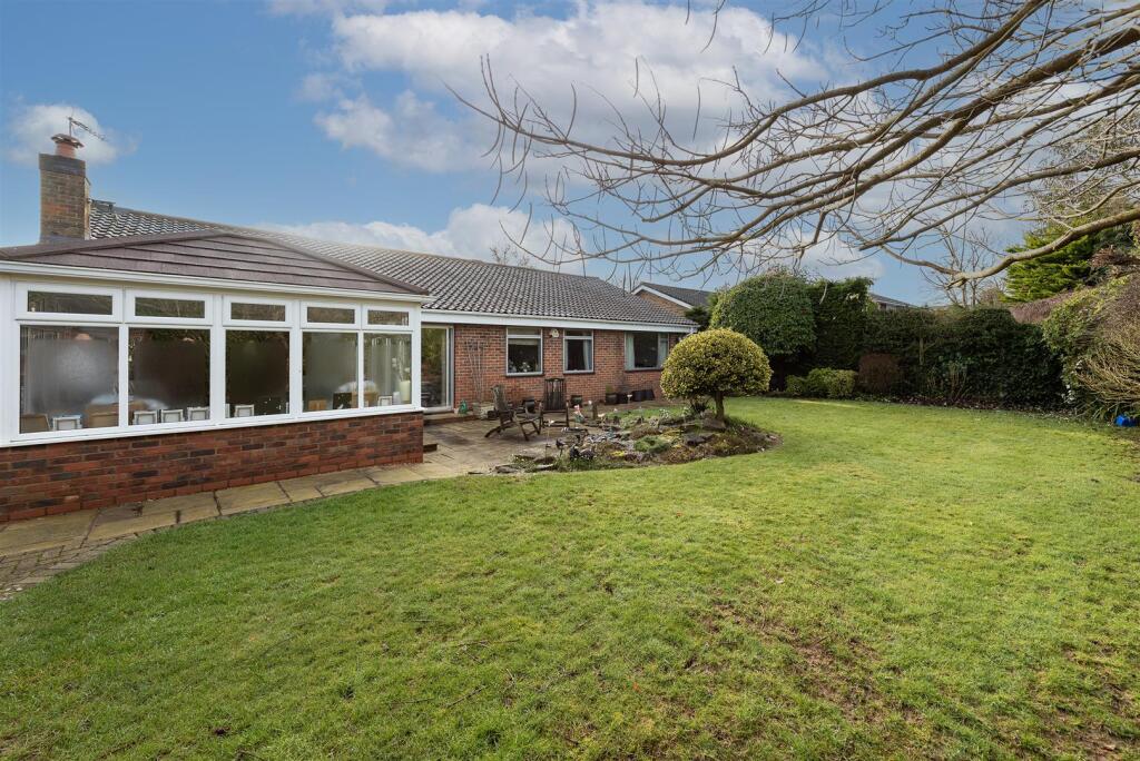 Additional image 11 of Hawsley Road, Harpenden