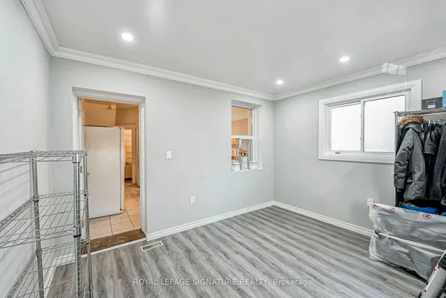 Additional image 7 of 151 Broadview Ave