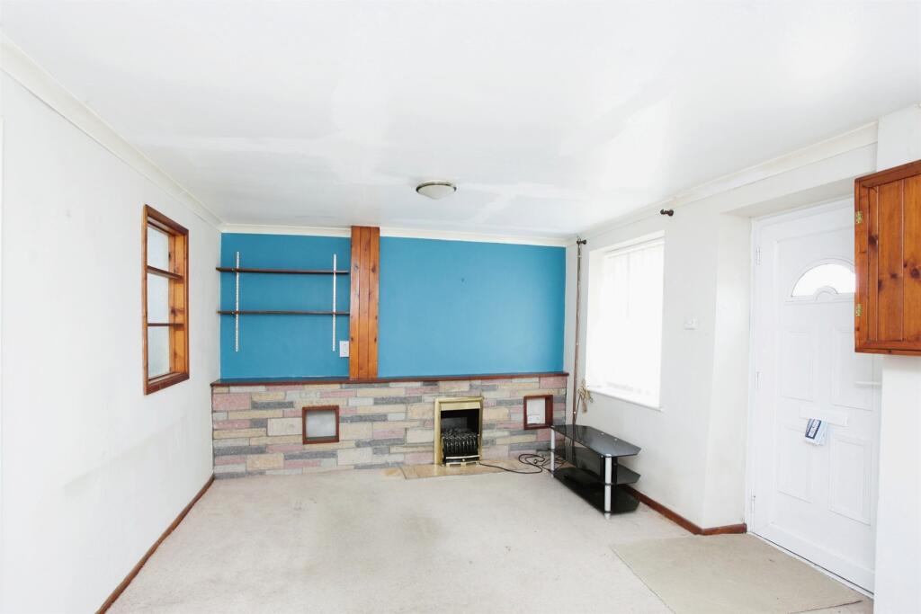 Additional image 2 of Commercial Street, Maesteg