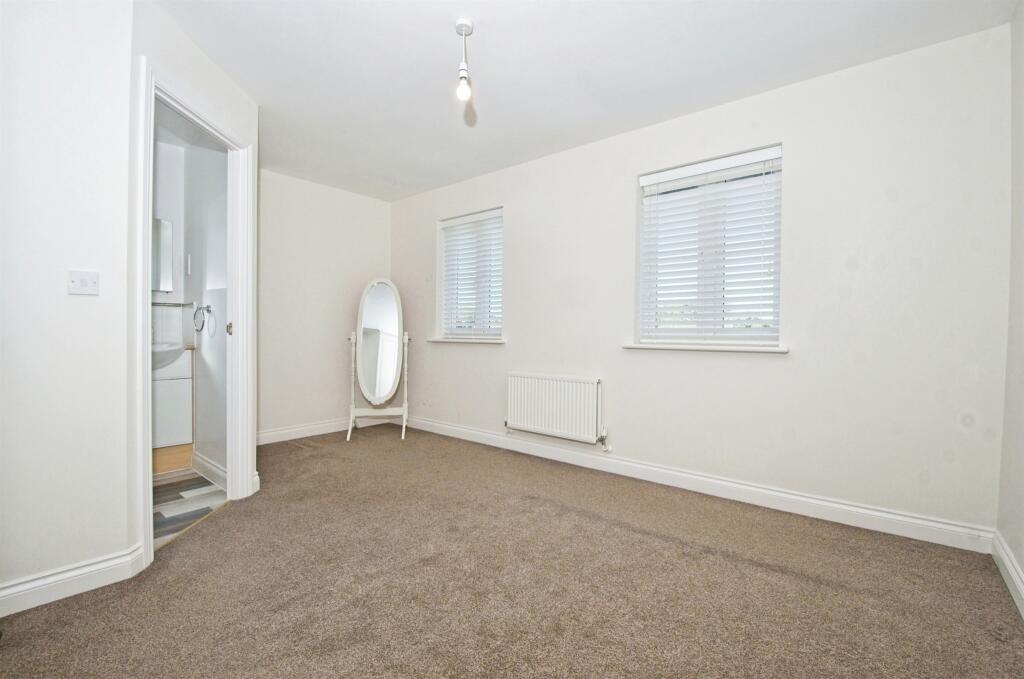 Additional image 10 of Clos Springfield, Talbot Green, Pontyclun