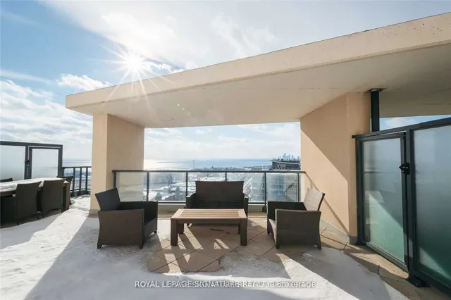 Additional image 14 of 51 East Liberty St Unit Ph07