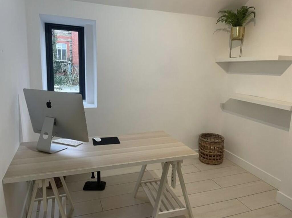 Additional image 2 of The Stables, Castleland Street, Barry.