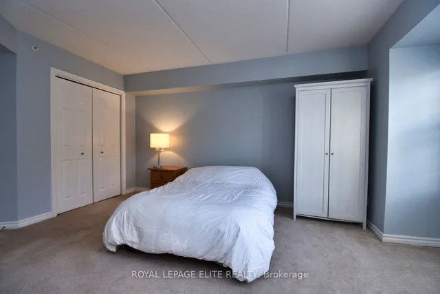 Additional image 18 of 2065 APPLEBY Line Unit 301