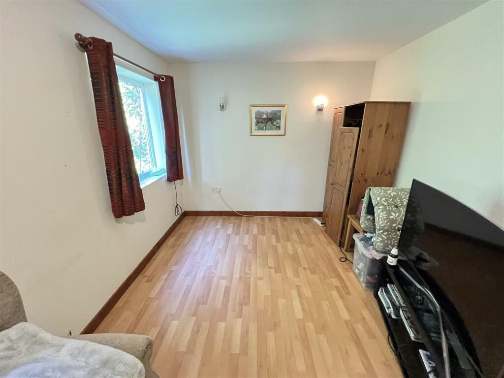 Additional image 6 of Marlfield Lane, Barnston, Wirral