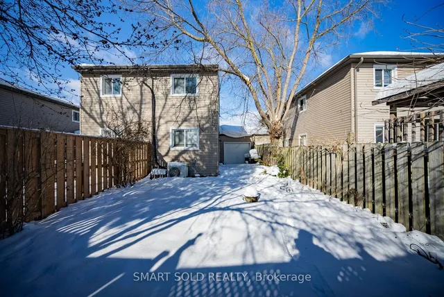 Additional image 37 of 198 Silver Aspen Cres