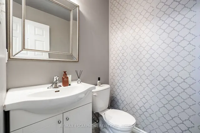 Additional image 13 of 3 Gowland Dr