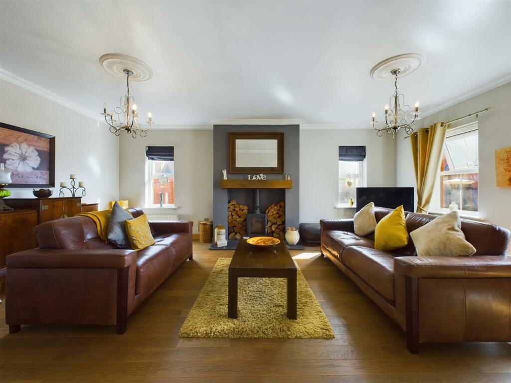 Additional image 4 of Sanderling Way, Porthcawl