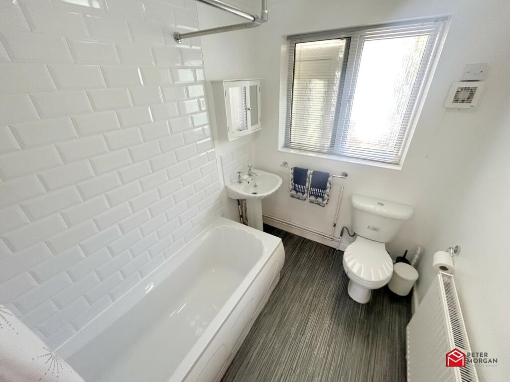 Additional image 6 of Parklands Road, Tonyrefail, Porth, Rhondda Cynon Taff. CF39 8PE