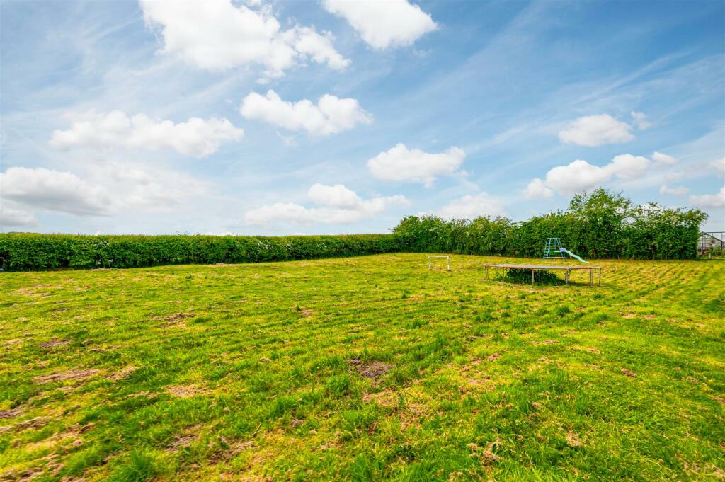 Additional image 46 of Thornton Common Road, Thornton Hough, Wirral