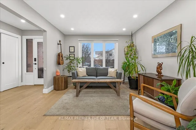 Additional image 4 of 27 Elmira Dr