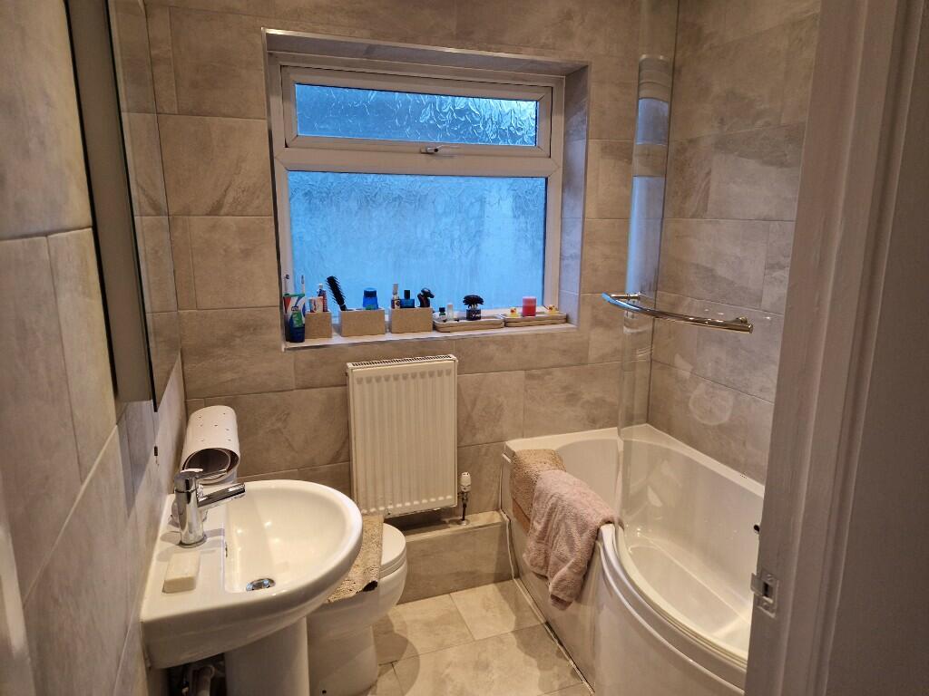 Additional image 16 of Fairfield Rise, Llantwit Major, South Glamorgan, Vale Of Glamorgan, The, CF61