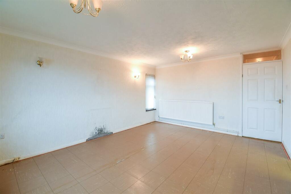 Additional image 8 of Heol-Y-Gaer, Barry