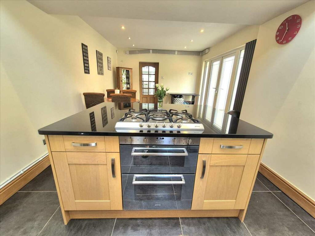 Additional image 11 of Brithweunydd Road, Tonypandy