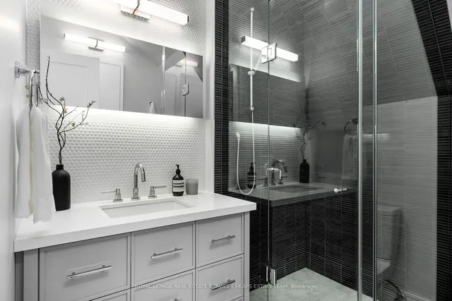 Additional image 32 of 111 Balmoral Ave