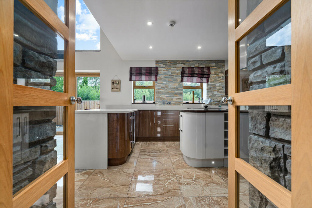 Additional image 5 of Moss Place, Aberdare