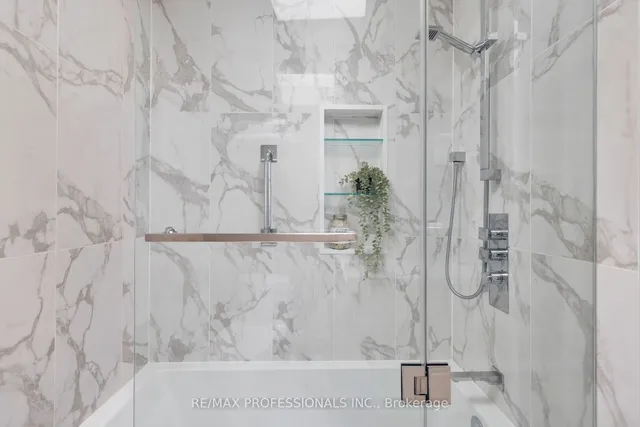 Additional image 27 of 73 Gormley Ave