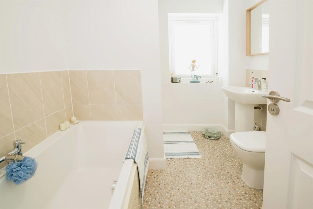 Additional image 13 of Porlock Close, Ogmore-By-Sea, Bridgend