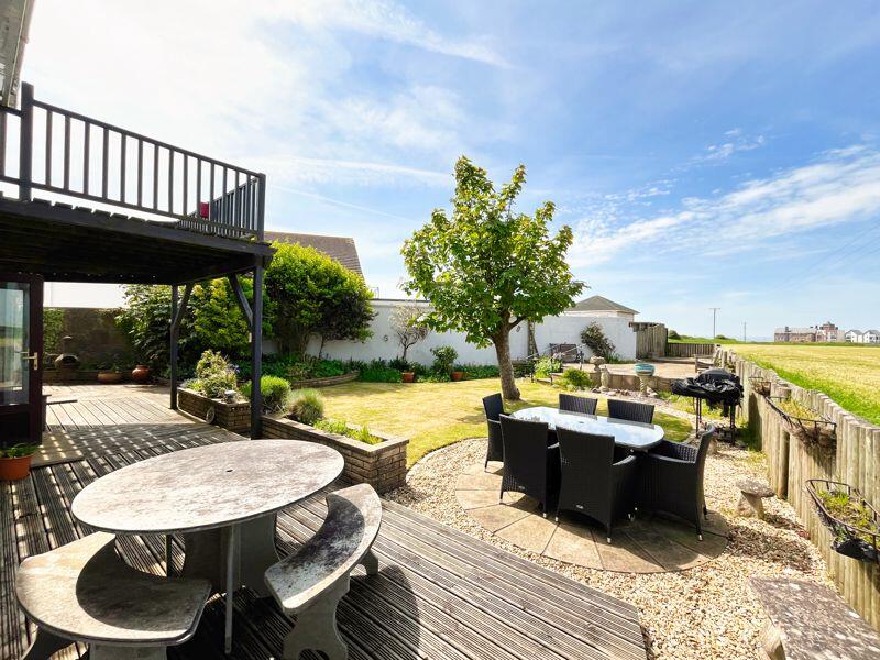 Additional image 12 of 6 Long Acre Court, Porthcawl, Bridgend, CF36 3TJ