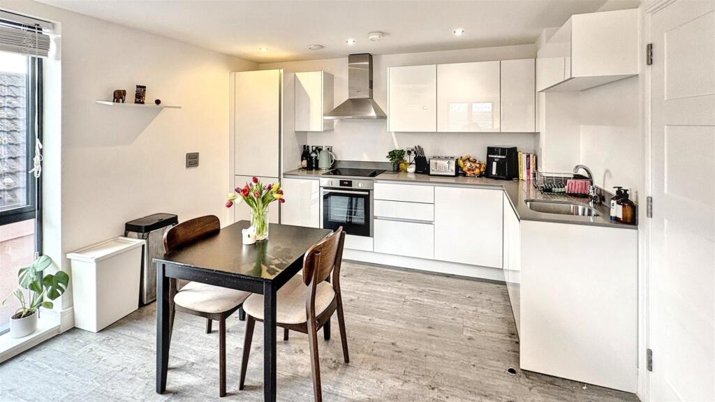 Additional image 3 of Moseley Central, 126 Alcester Road, Birmingham