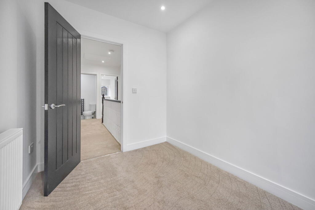 Additional image 17 of Commercial Street, Senghenydd, Caerphilly, CF83 4FZ