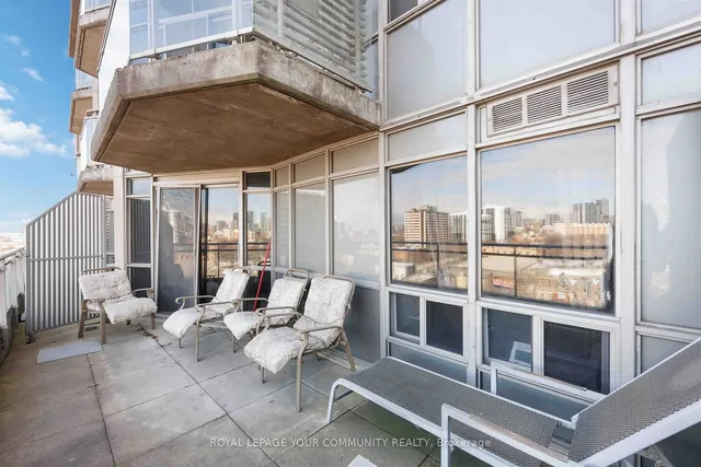 Additional image 22 of 255 Richmond St Unit 1010