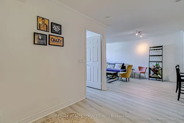 Additional image 9 of 30 Grand Trunk Cres Unit 1203