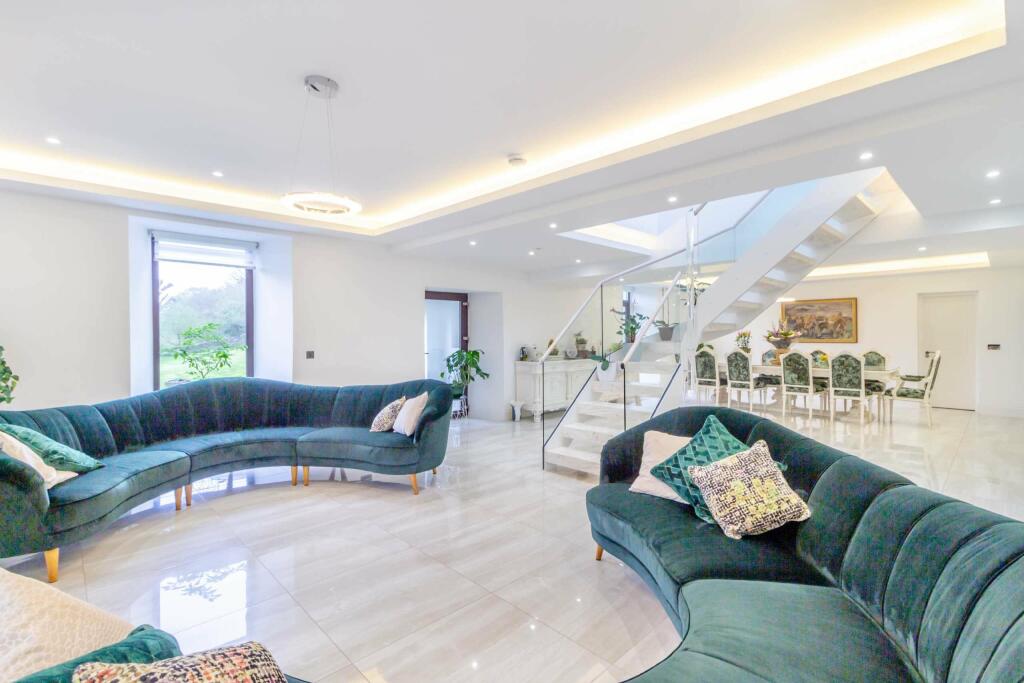 Additional image 2 of Rudry