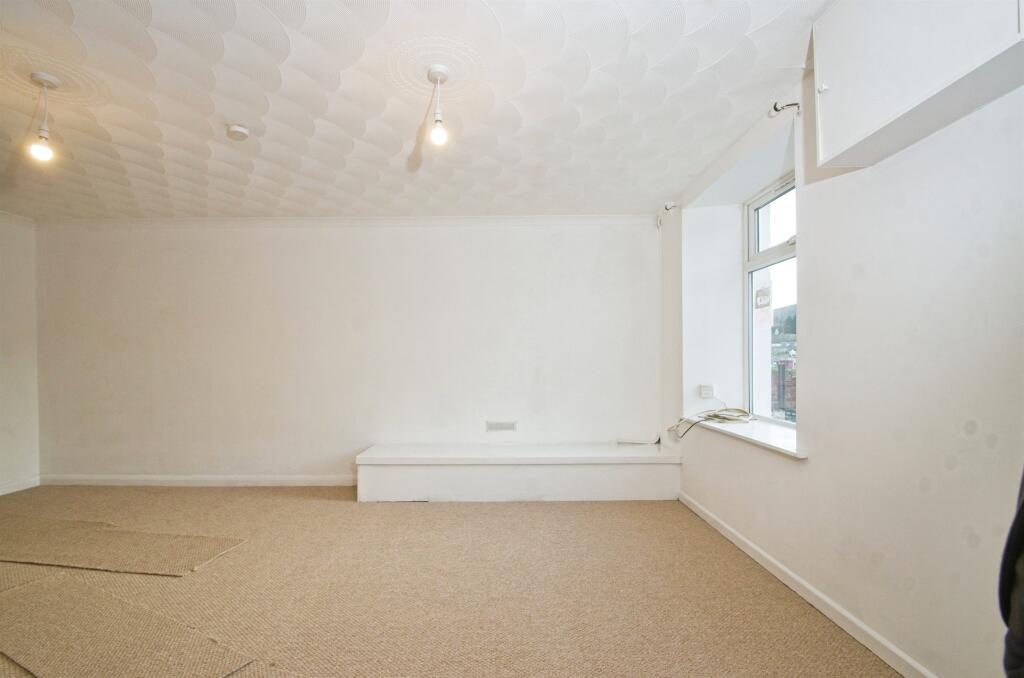 Additional image 14 of Miskin Road, Tonypandy