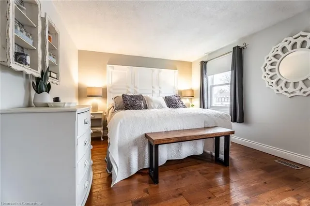 Additional image 32 of 371 Knightsbridge Cres