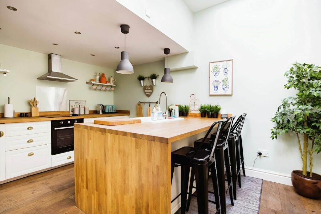 Additional image 25 of Grosvenor Place, Chester, Cheshire, CH1
