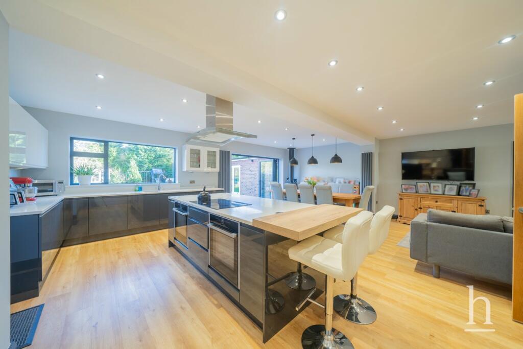 Additional image 8 of Macdona Drive, West Kirby, Wirral, CH48