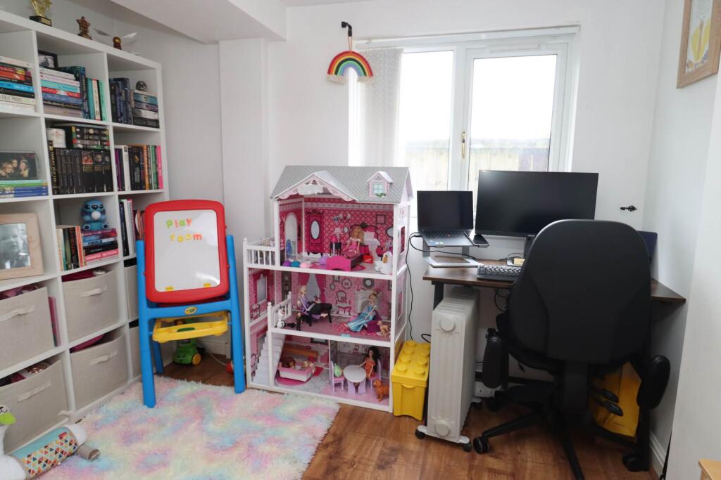 Additional image 8 of Helsby Avenue, Eastham