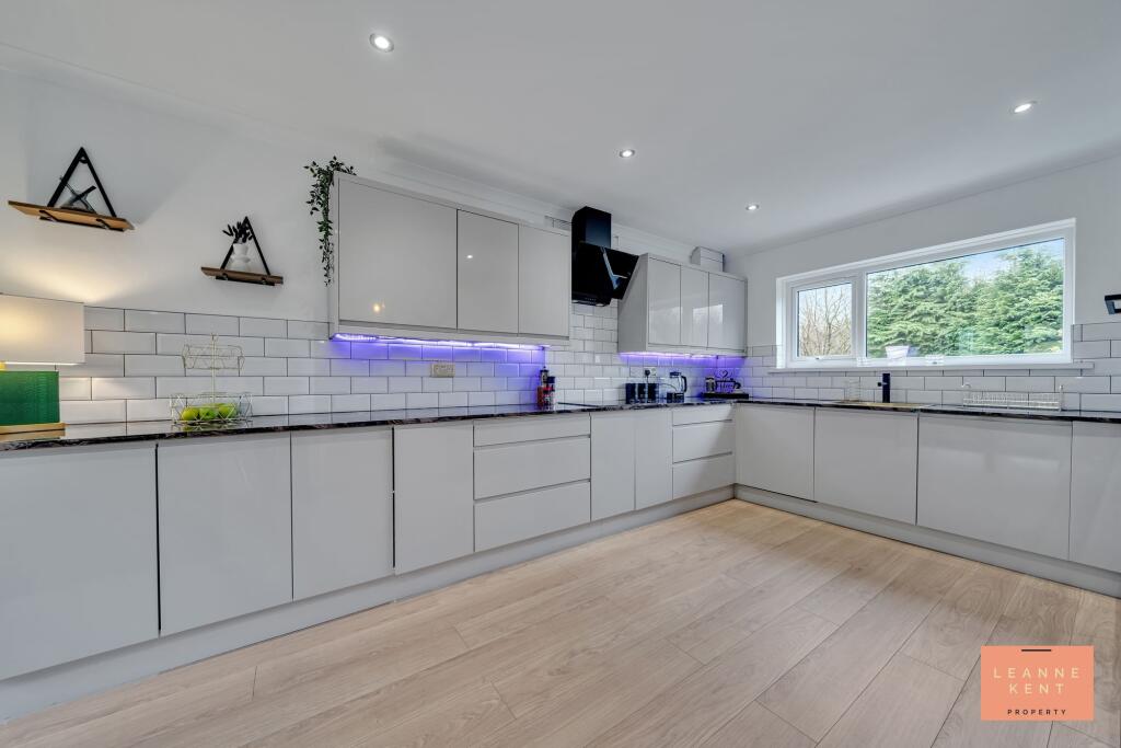 Additional image 13 of Ty Gwyn Close, Heol-Y-Cyw, CF35