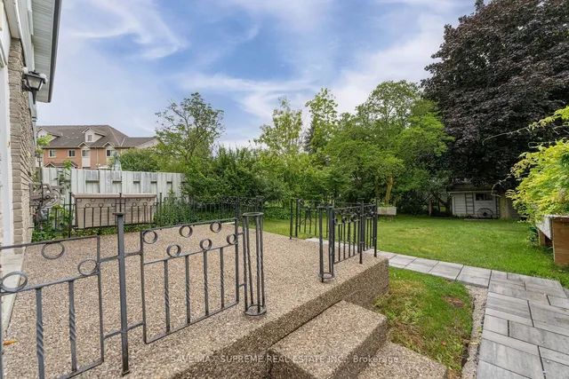 Additional image 33 of 2458 Martin Crt