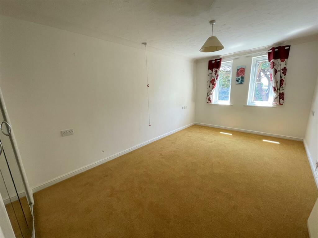 Additional image 6 of Eddington Court, Beach Road, Weston-super-Mare