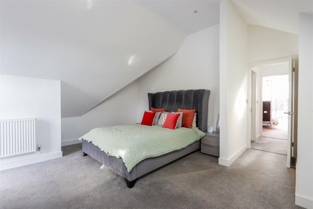 Additional image 17 of Port Road West, Barry