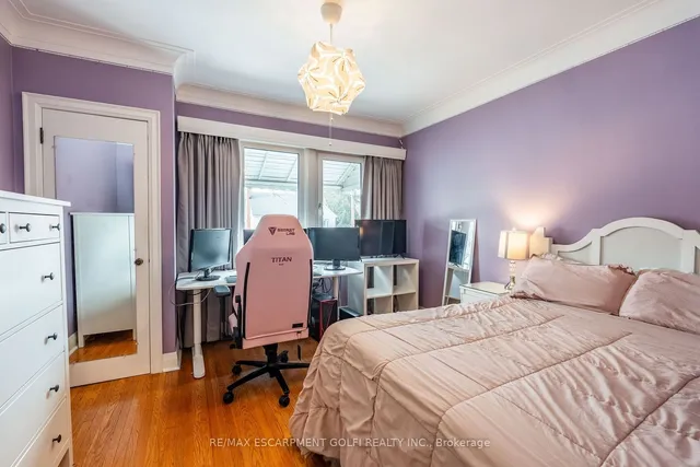 Additional image 19 of 13 Wardrope Ave