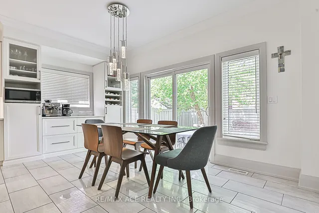 Additional image 17 of 3206 Sorrento Cres