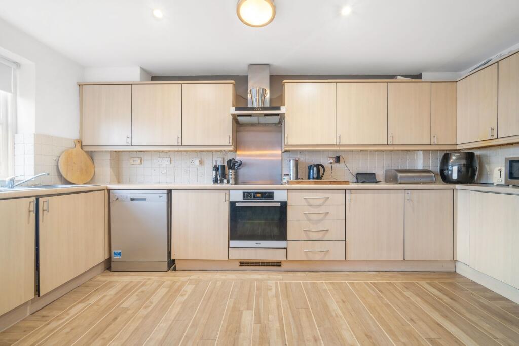 Additional image 4 of Croydon Road, Beckenham, BR3