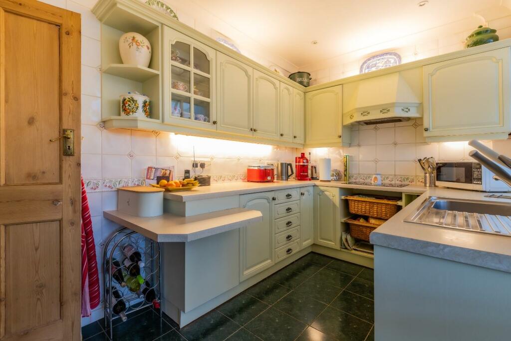 Additional image 10 of Hillside, Caerphilly