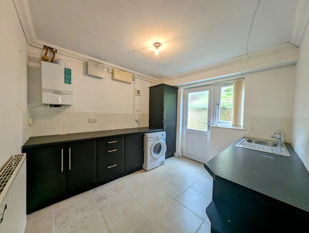 Additional image 12 of Springfield Rise, Treharris, CF46 5RD