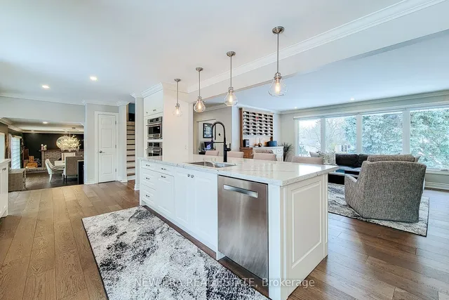 Additional image 10 of 2119 Agincourt Cres