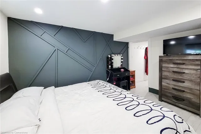 Additional image 27 of 49 Aberdeen Ave