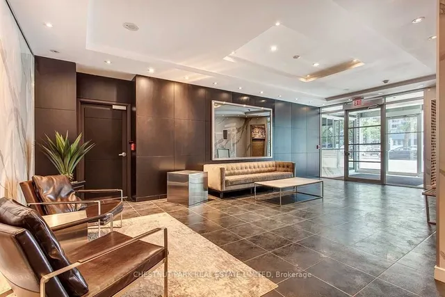 Additional image 18 of 350 Wellington St Unit 319