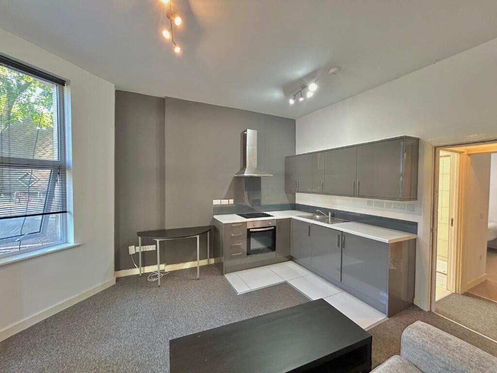 Llanbleddian Gardens, Cardiff(City), CF24