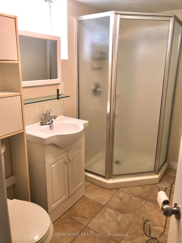 Additional image 19 of 1106 King St